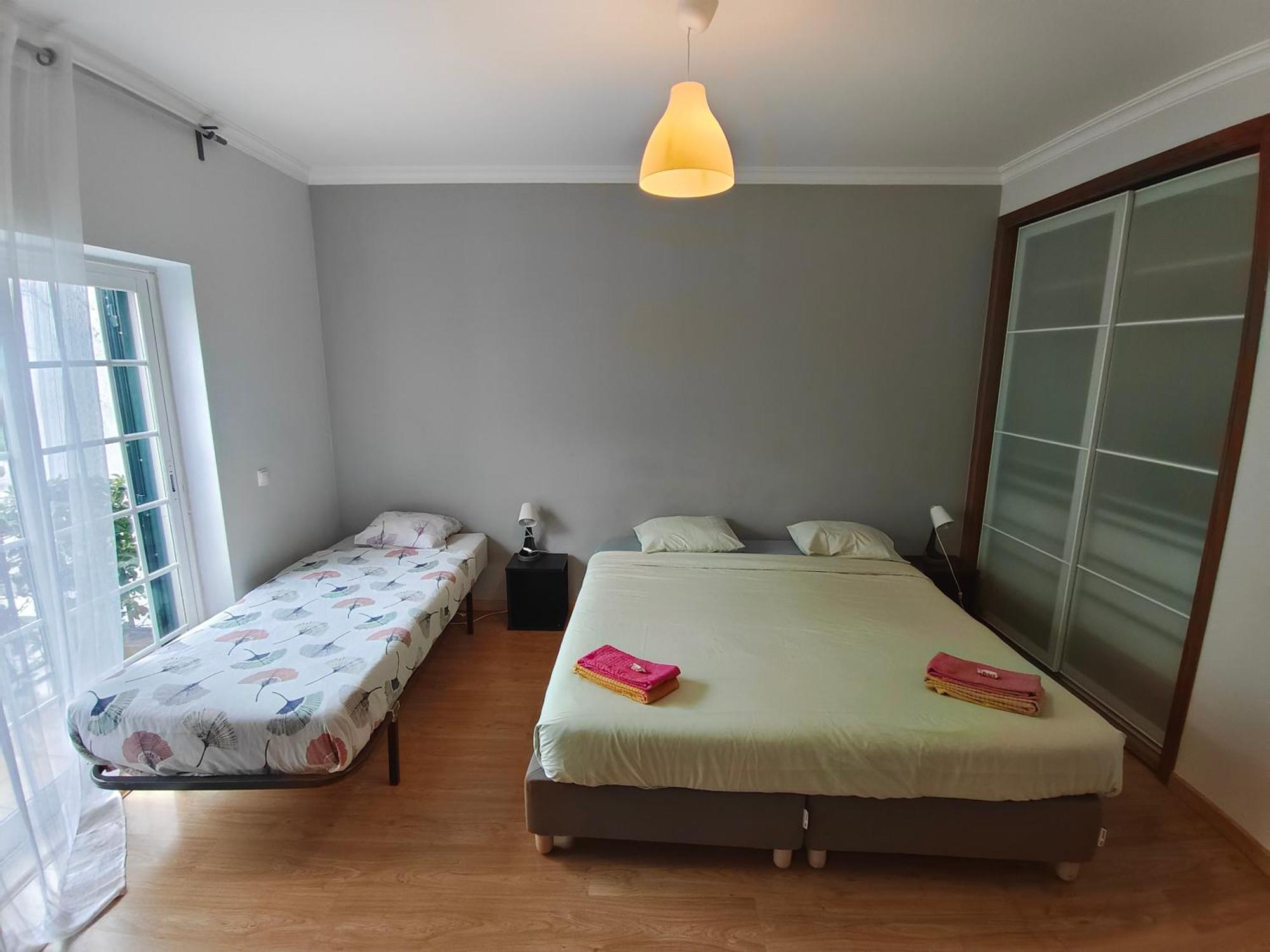 Hotel Residencial Marialva Park Corroios Exterior foto